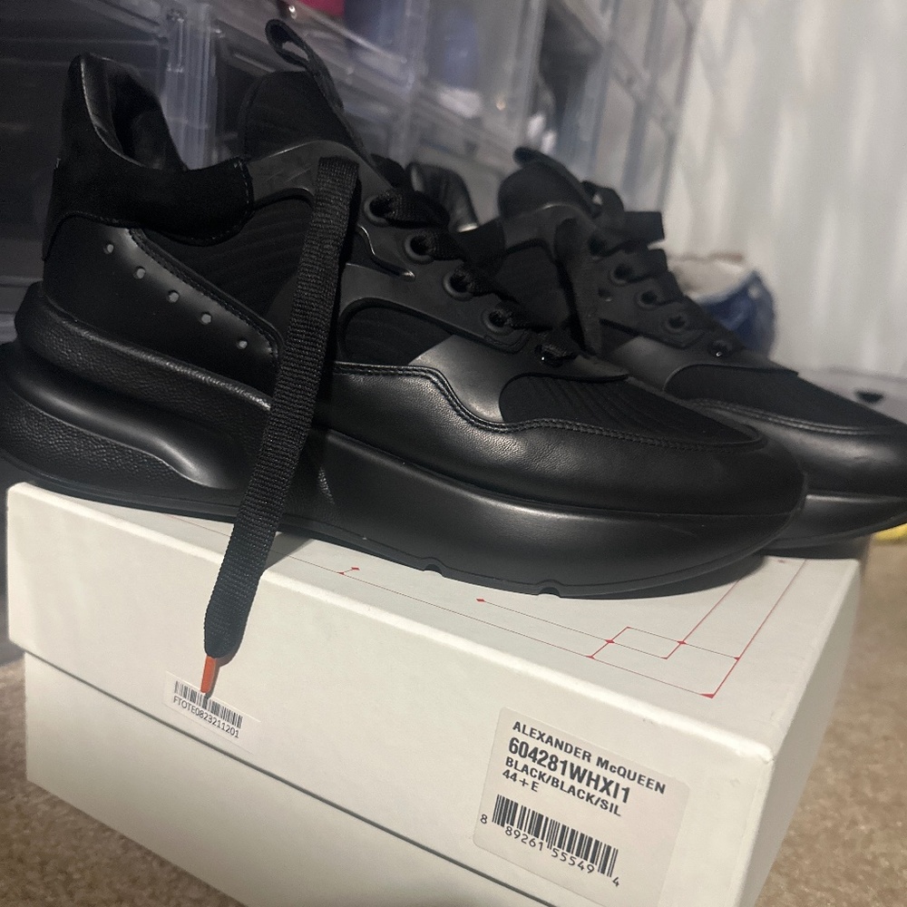 Men Alexander McQueen Over sized Runner